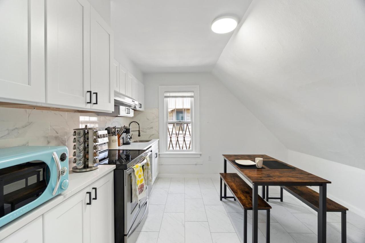 Cozy Gem In The Heart Of East Rock With Free Parking Near Yale And Dt Apartment New Haven Exterior foto
